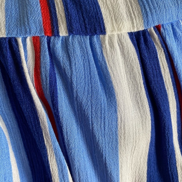 Striped halter maxi dress - Picture 6 of 6